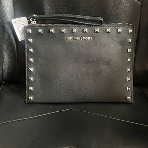 Michael Michael Kors NWT Jet Set Travel XL Zip Clutch Wristlet